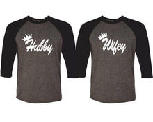 將圖片載入圖庫檢視器 Hubby and Wifey matching couple baseball shirts.Couple shirts, Black Charcoal 3/4 sleeve baseball t shirts. Couple matching shirts.