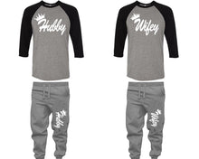 將圖片載入圖庫檢視器 Hubby and Wifey baseball shirts, matching top and bottom set, Black Grey Grey baseball shirts, men joggers, shirt and jogger pants women. Matching couple joggers