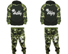 將圖片載入圖庫檢視器 Hubby and Wifey matching top and bottom set, Camo Green hoodie and sweatpants sets for mens, camo hoodie and jogger set womens. Couple matching camo jogger pants.
