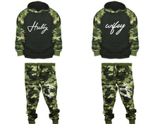 將圖片載入圖庫檢視器 Hubby and Wifey matching top and bottom set, Camo Green hoodie and sweatpants sets for mens, camo hoodie and jogger set womens. Couple matching camo jogger pants.
