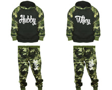 將圖片載入圖庫檢視器 Hubby and Wifey matching top and bottom set, Camo Green hoodie and sweatpants sets for mens, camo hoodie and jogger set womens. Couple matching camo jogger pants.