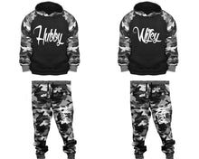 將圖片載入圖庫檢視器 Hubby and Wifey matching top and bottom set, Camo Grey hoodie and sweatpants sets for mens, camo hoodie and jogger set womens. Couple matching camo jogger pants.