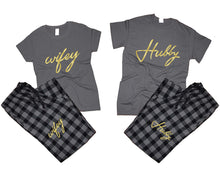將圖片載入圖庫檢視器 Hubby and Wifey matching couple top bottom sets.Couple shirts, Charcoal Black_Charcoal flannel pants for men, flannel pants for women. Couple matching shirts.