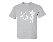 將圖片載入圖庫檢視器 Sports Grey color King design T Shirt for Man.