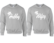 將圖片載入圖庫檢視器 Hubby and Wifey couple sweatshirts. Sports Grey sweaters for men, sweaters for women. Sweat shirt. Matching sweatshirts for couples