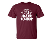 將圖片載入圖庫檢視器 Rise and Grind custom t shirts, graphic tees. Maroon t shirts for men. Maroon t shirt for mens, tee shirts.