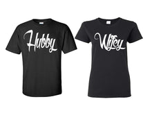將圖片載入圖庫檢視器 Hubby and Wifey matching couple shirts.Couple shirts, Black t shirts for men, t shirts for women. Couple matching shirts.
