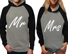 Charger l&#39;image dans la galerie, Mr and Mrs raglan hoodies, Matching couple hoodies, Black Grey his and hers man and woman contrast raglan hoodies
