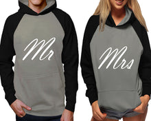 Görseli Galeri görüntüleyiciye yükleyin, Mr and Mrs raglan hoodies, Matching couple hoodies, Black Grey his and hers man and woman contrast raglan hoodies
