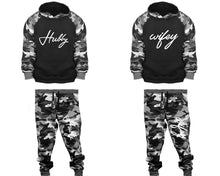 Charger l&#39;image dans la galerie, Hubby and Wifey matching top and bottom set, Camo Grey hoodie and sweatpants sets for mens, camo hoodie and jogger set womens. Couple matching camo jogger pants.

