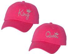 將圖片載入圖庫檢視器 King and Queen matching caps for couples, Neon Pink baseball caps.Silver Glitter color Vinyl Design
