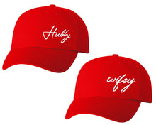 將圖片載入圖庫檢視器 Hubby and Wifey matching caps for couples, Red baseball caps.White color Vinyl Design

