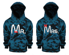 Charger l&#39;image dans la galerie, Mr and Mrs Tie Die couple hoodies, Matching couple hoodies, Teal Cloud tie dye hoodies.

