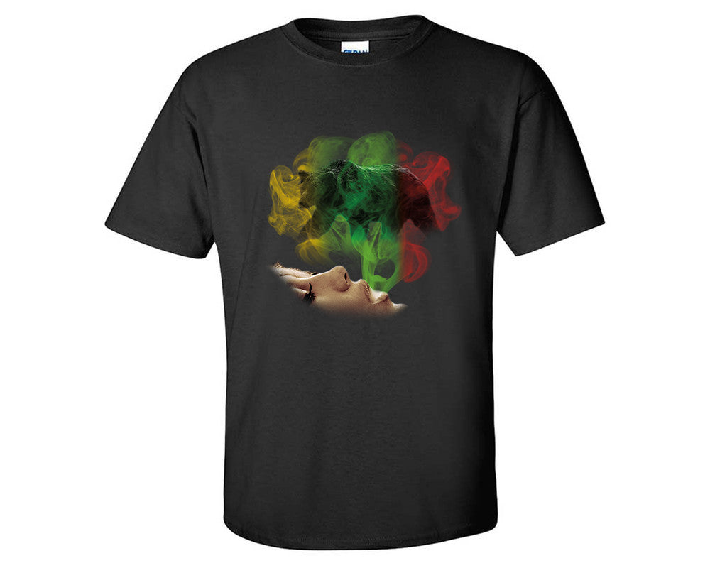 Woman Rasta Smoke Bear custom t shirts, graphic tees. Black t shirts for men. Black t shirt for mens, tee shirts.