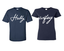 Görseli Galeri görüntüleyiciye yükleyin, Hubby Wifey matching couple shirts.Couple shirts, Navy Blue t shirts for men, t shirts for women. Couple matching shirts.
